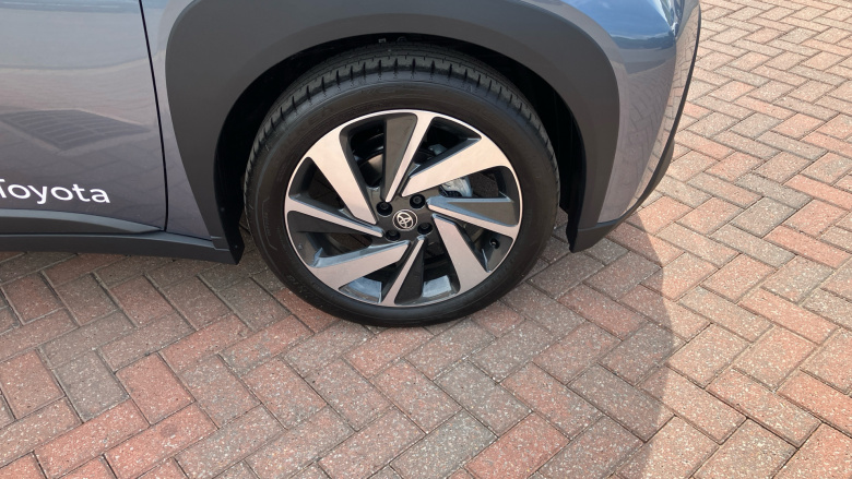 Toyota Aygo X 1.0 VVT-i Edge 5dr Petrol Hatchback